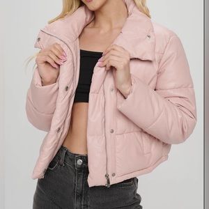 Women's Pink Puffer Jacket - Lightweight Quilted Coat
NWOT